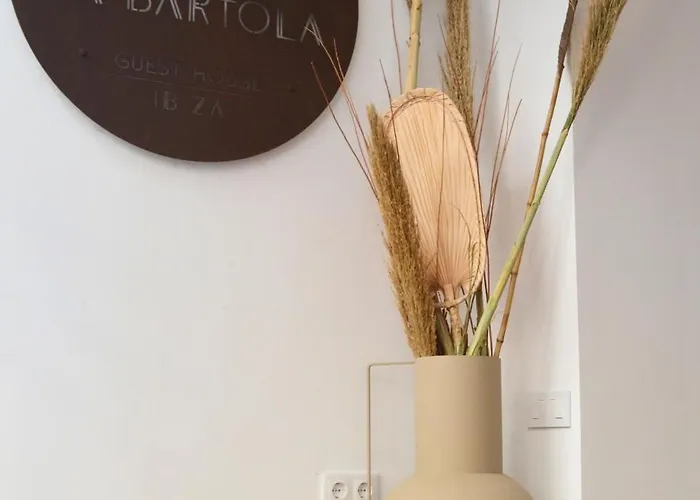 La Bartola GuesthouseHostal